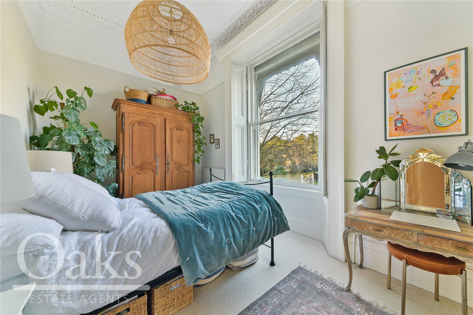 Kings Avenue, Clapham, London Oaks Estate Agents London