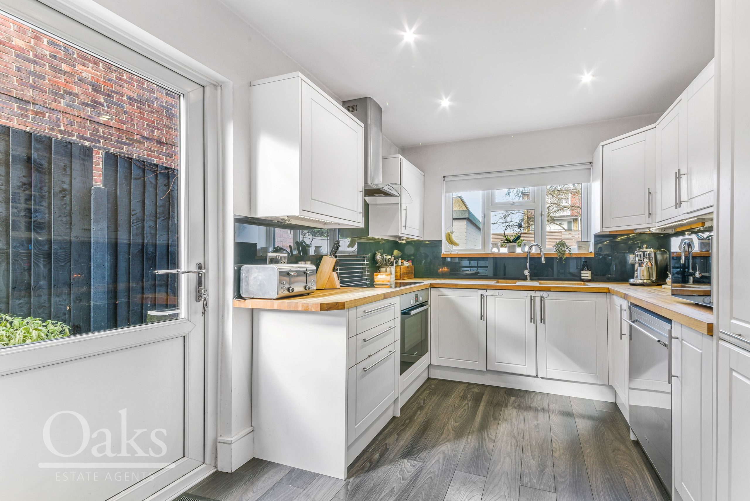 Long Lane, Croydon Oaks Estate Agents London