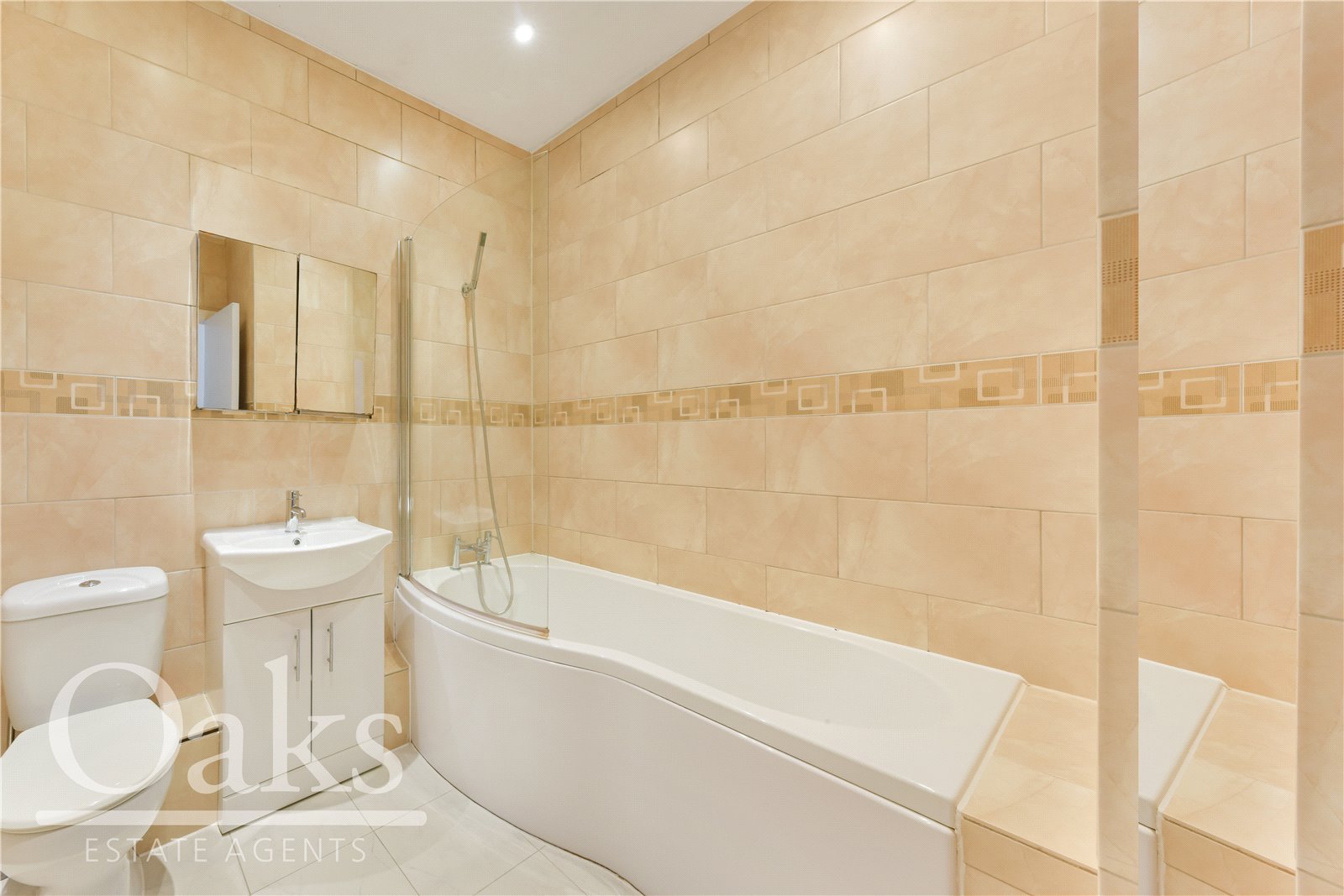 Meopham Road, Mitcham, Surrey Oaks Estate Agents London