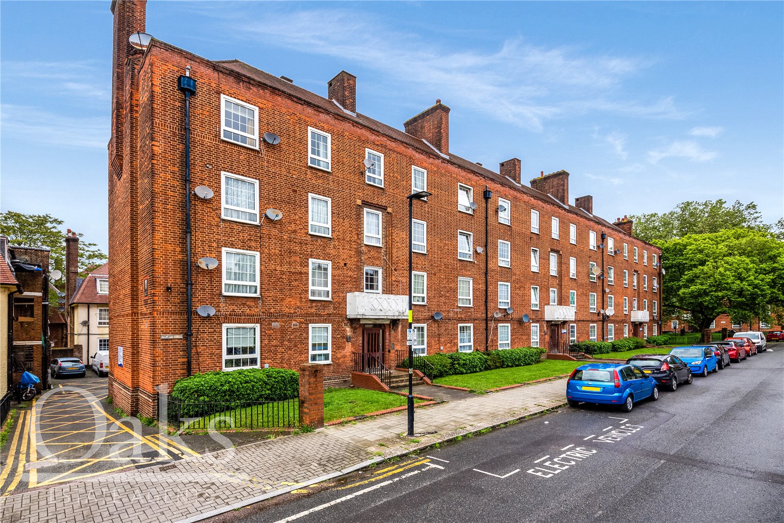 Mountearl Gardens, Streatham Hill, London Oaks Estate Agents London