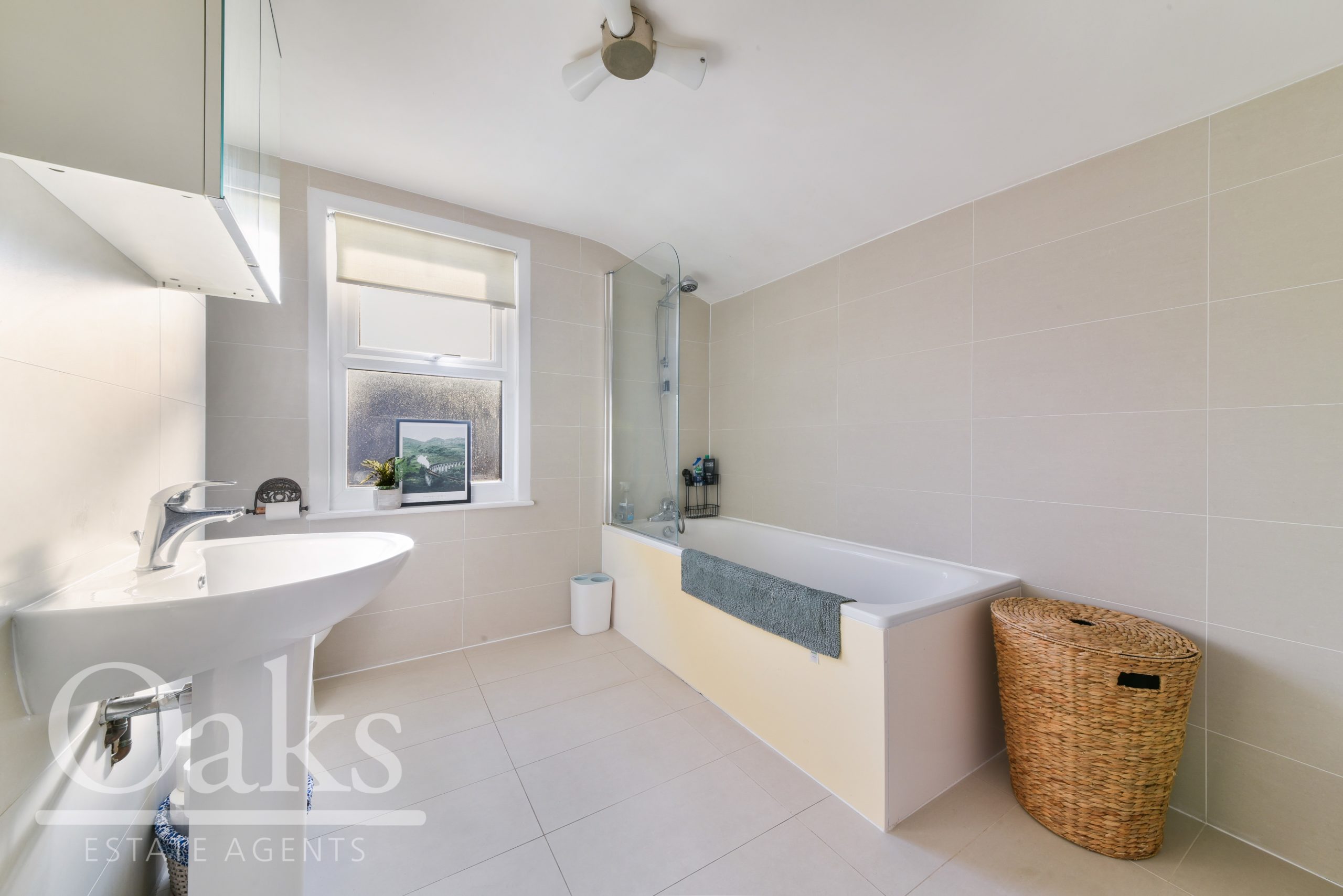 Oakley Road, South Norwood Oaks Estate Agents London