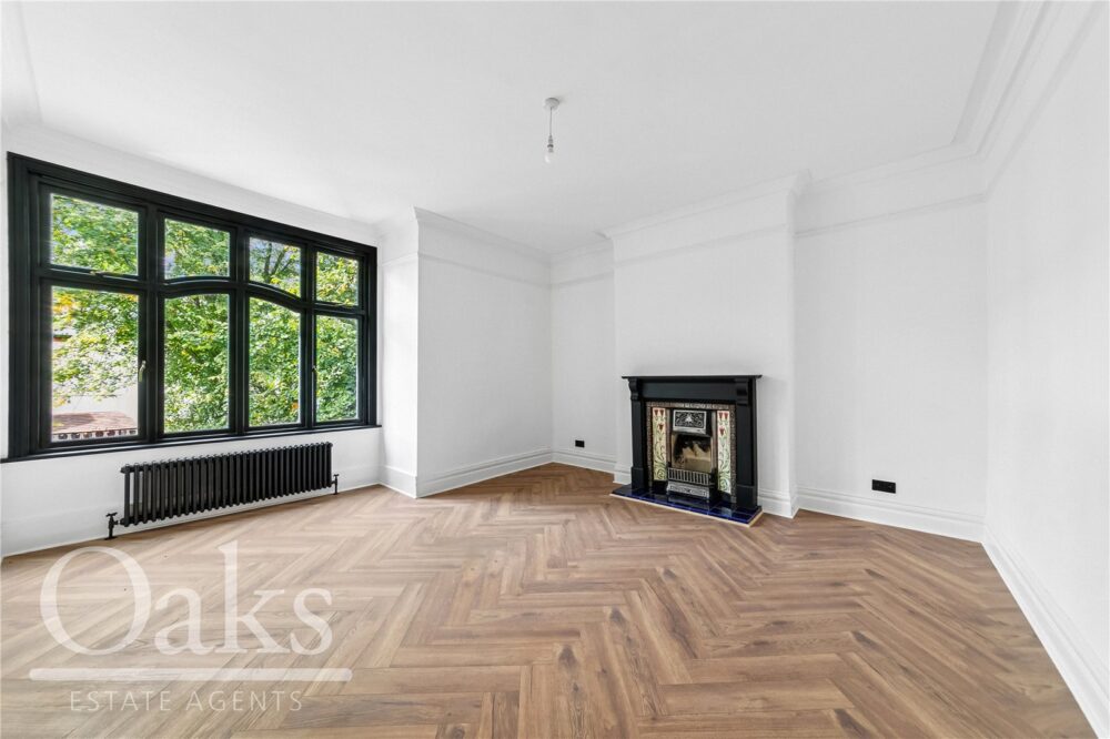 Fernwood Avenue, Streatham, London