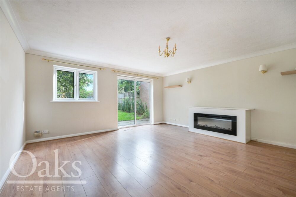 Littlebrook Close, Shirley, Surrey