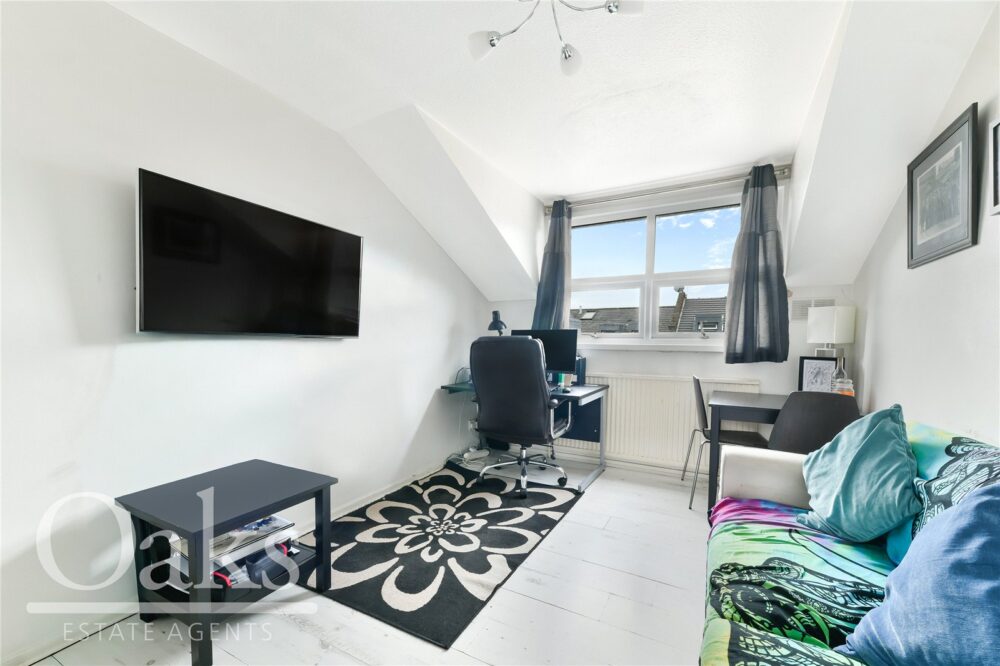 Yeoman Close, West Norwood, London