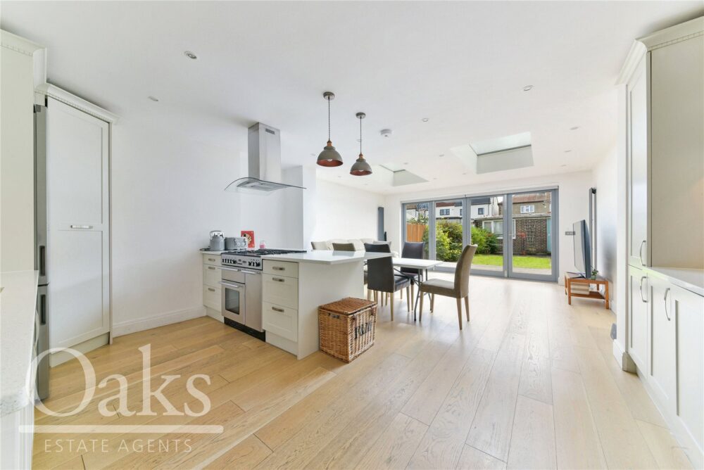 Sunnymead Avenue, Mitcham, Surrey