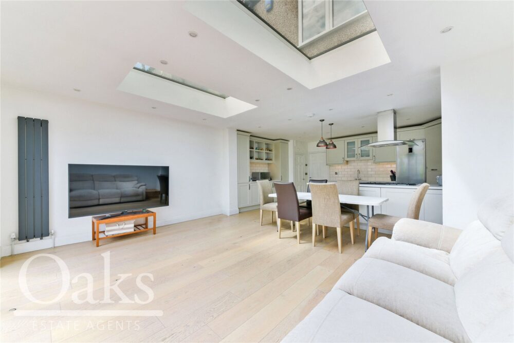 Sunnymead Avenue, Mitcham, Surrey