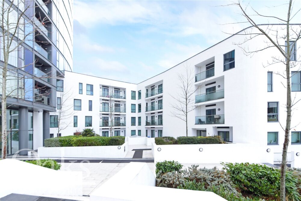 Newgate, Croydon, Surrey