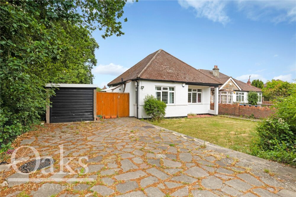 Bywood Avenue, Shirley, Surrey