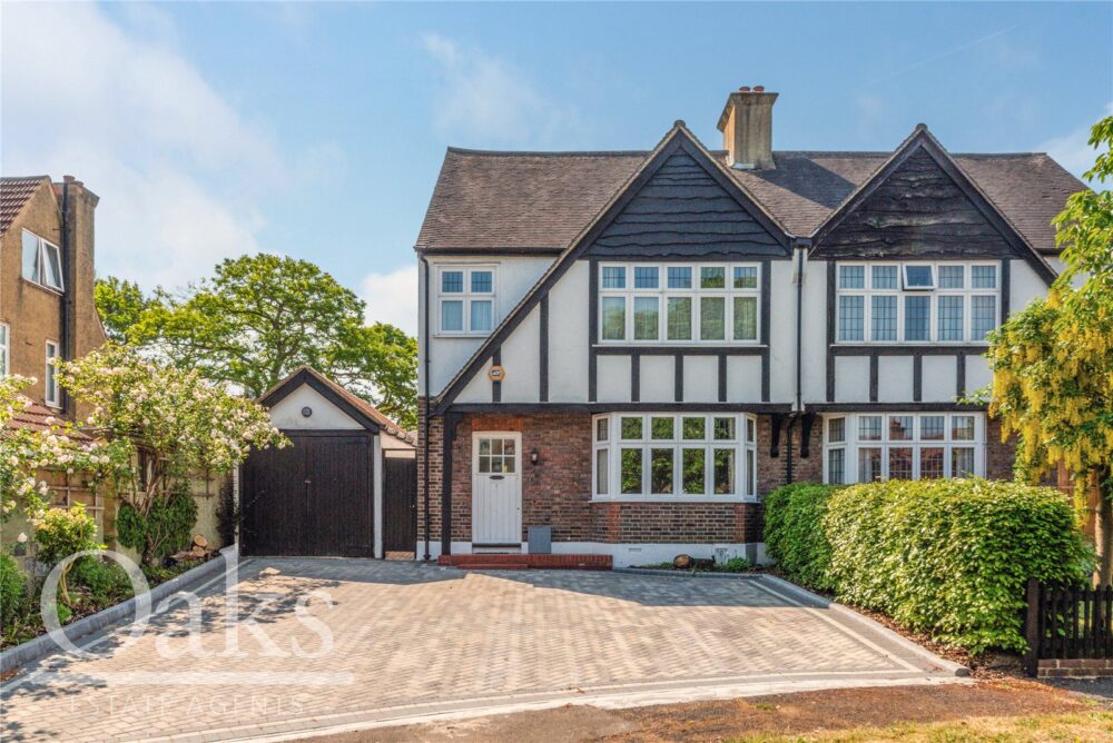 Ashurst Walk, Addiscombe, Surrey