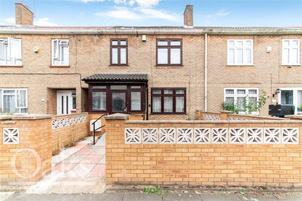 Gaston Road, Mitcham