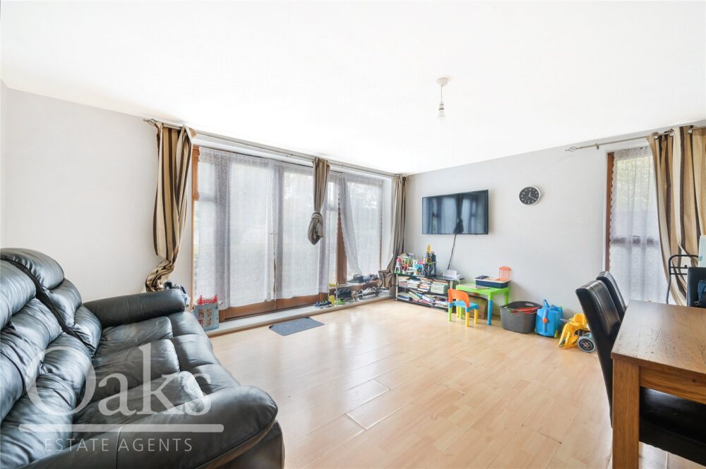 Harry Close, Croydon, Surrey