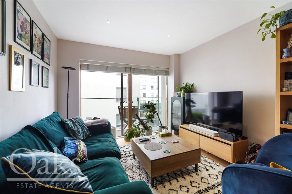 Streatham High Road, Streatham, London