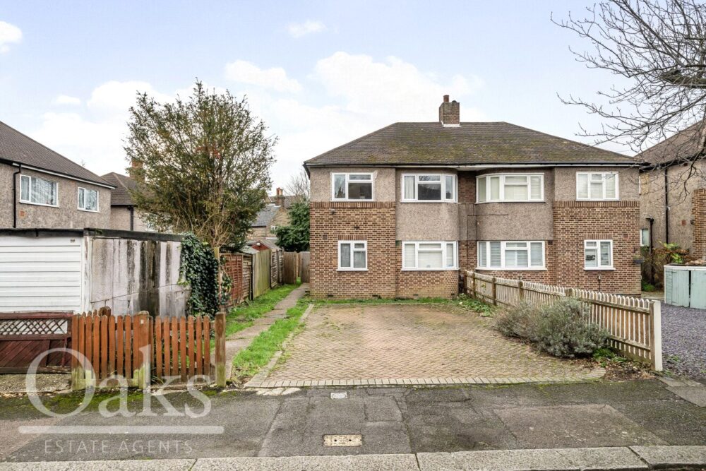 Holmesdale Close, South Norwood, London