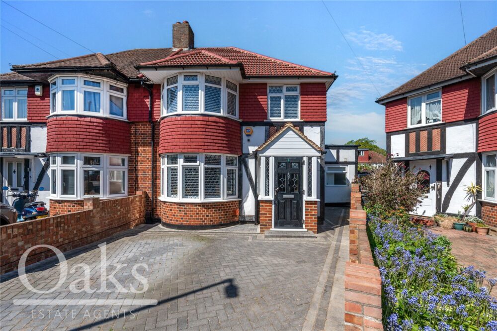 Oxford Close, Mitcham, Surrey
