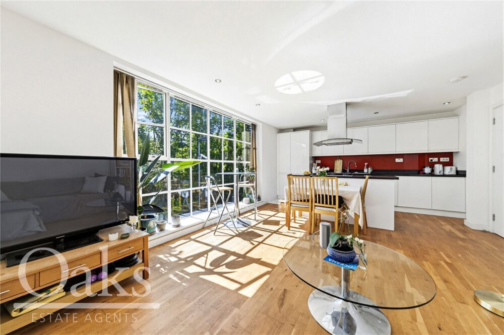 Warren Apartments, 8 Station Rise, Tulse Hill, London