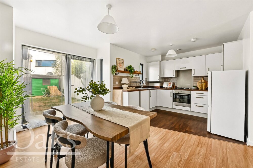 Cairns Avenue, Streatham, London