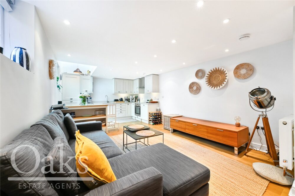 Gleneagle Mews, Streatham, London